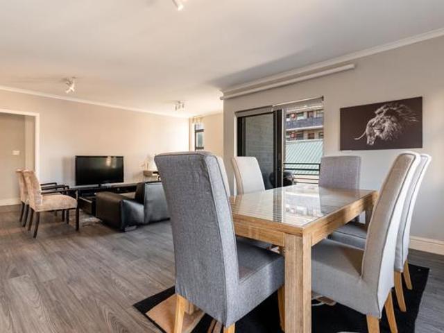 Apartment for sale in Cape Town, Western Cape