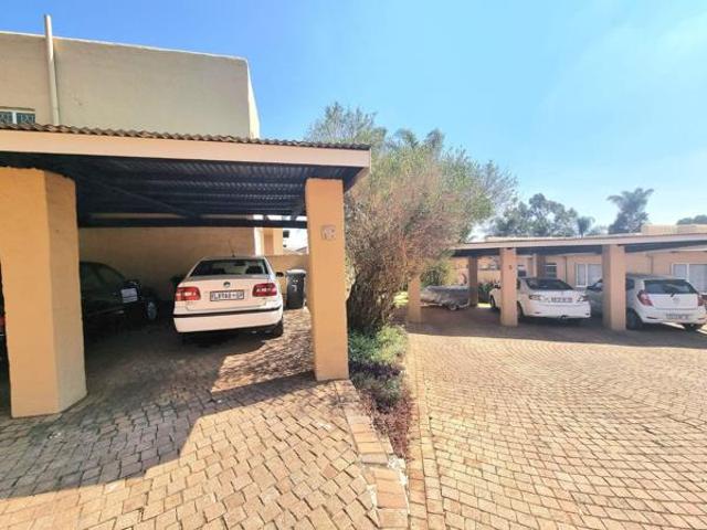 Apartment for sale in Westonaria, Gauteng