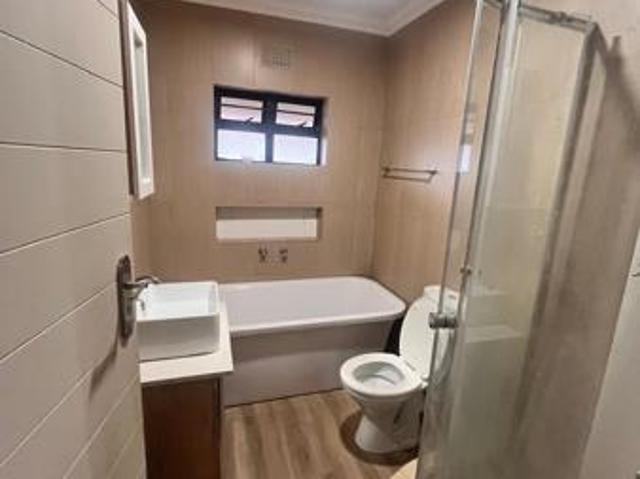 Apartment for rent in Waterkloof, Gauteng