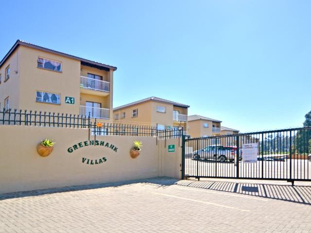 Apartment for rent in Nooitgedacht, Gauteng