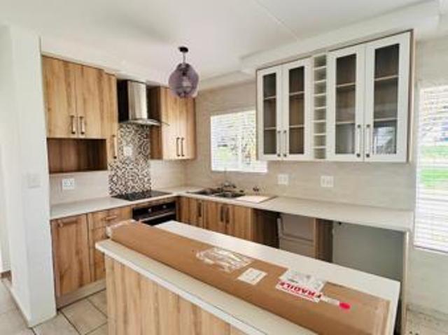 Apartment for rent in Nooitgedacht, Gauteng