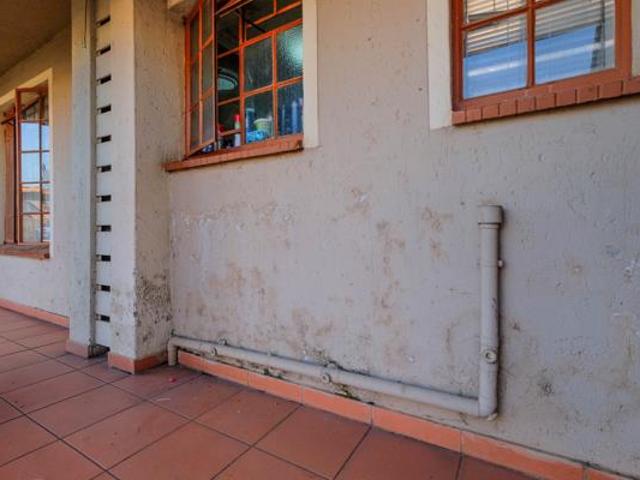 Apartment for sale in Westonaria, Gauteng