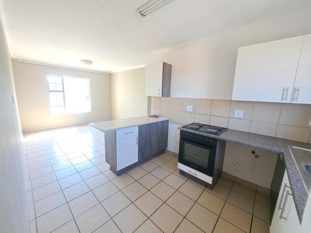 Apartment for rent in Tshwane Ward 57, Centurion