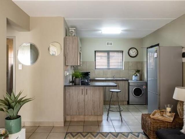 Apartment for rent in Vosloorus, Gauteng