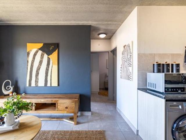 Apartment for rent in Waterkloof, Gauteng