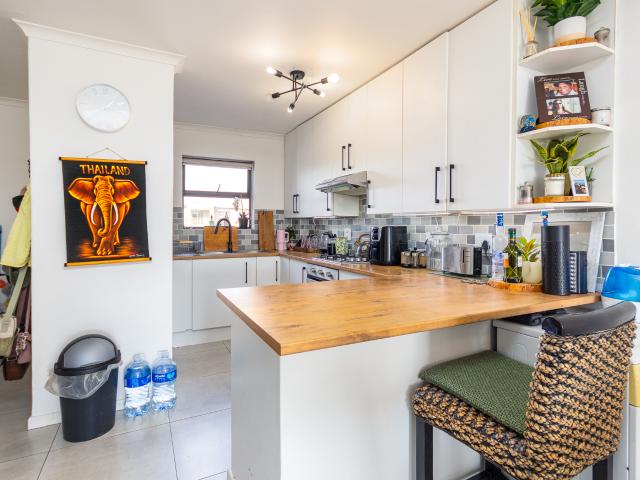 Apartment for sale in Milnerton, Western Cape
