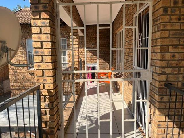 Apartment for sale in Tlhabane, North West
