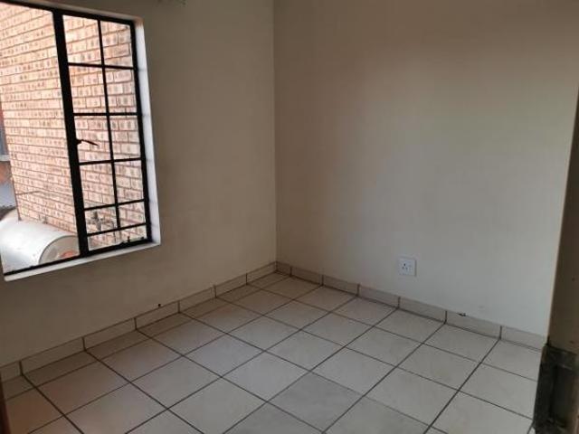 Apartment for sale in Tlhabane, North West