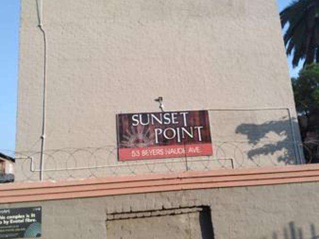 Apartment for sale in Tlhabane, North West