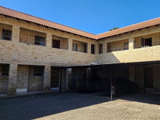 Apartment for sale in Tlhabane, North West