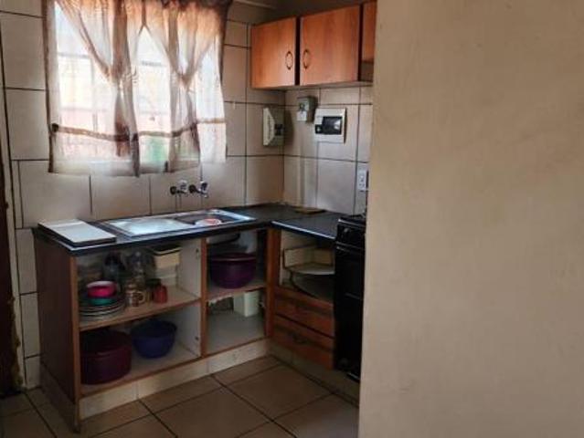 Apartment for sale in Tlhabane, North West