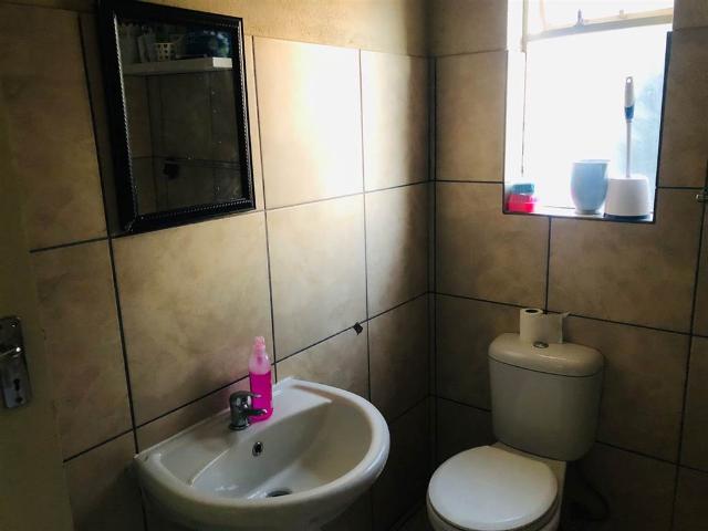 Apartment for sale in Tlhabane, North West