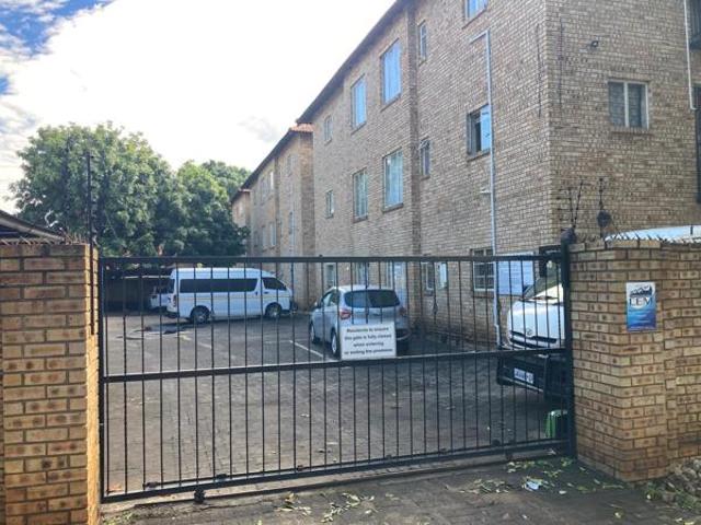 Apartment for sale in Tlhabane, North West
