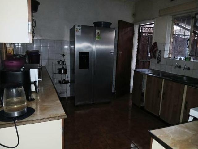 Apartment for sale in Tlhabane, North West