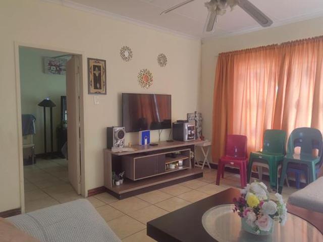 Apartment for sale in Tlhabane, North West