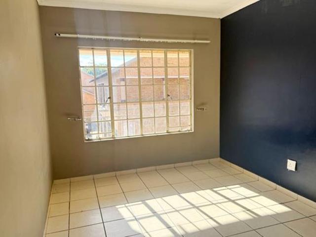 Apartment for sale in Tlhabane, North West