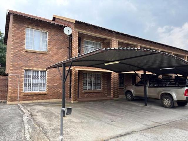 Apartment for sale in Tlhabane, North West