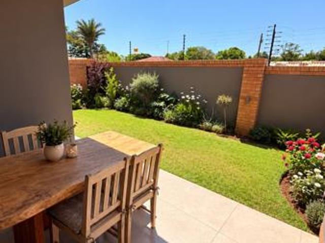 Apartment for rent in Jansenpark, City of Ekurhuleni Metropolitan Municipality