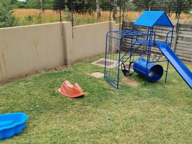 Apartment for sale in Tlhabane, North West