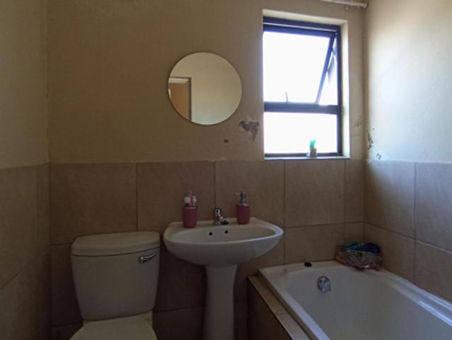 Apartment for sale in Tembisa, Gauteng