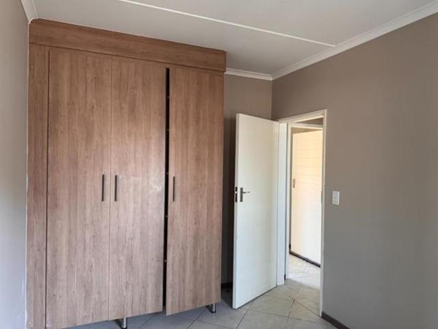 Apartment for sale in Vosloorus, Gauteng