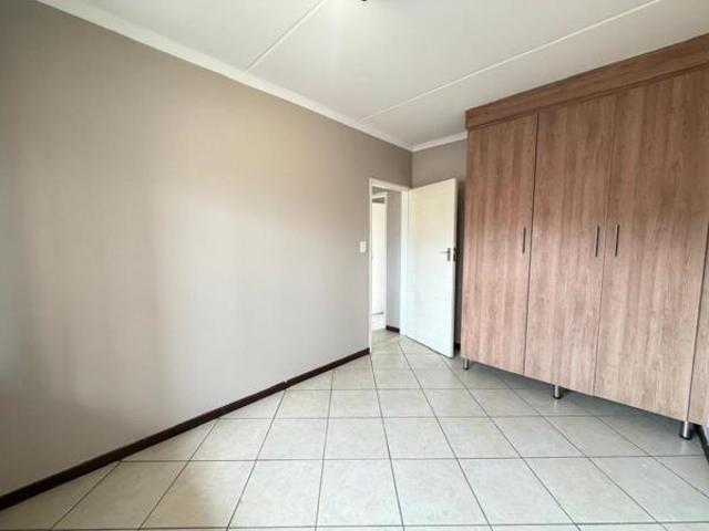 Apartment for sale in Vosloorus, Gauteng