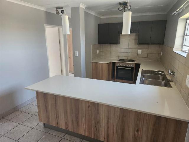 Apartment for sale in Vosloorus, Gauteng