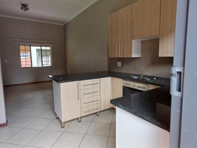 Apartment for sale in Vosloorus, Gauteng