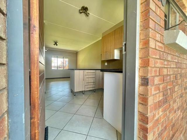 Apartment for sale in Johannesburg, City of Johannesburg Metropolitan Municipality