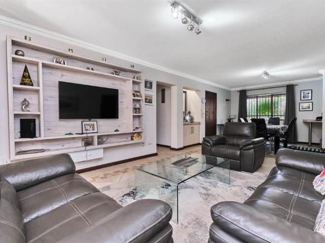 Apartment for rent in Vosloorus, Gauteng