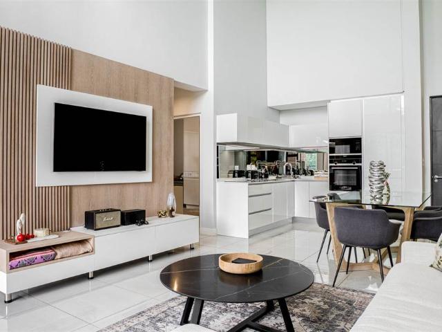 Flat for sale in Vosloorus, Gauteng