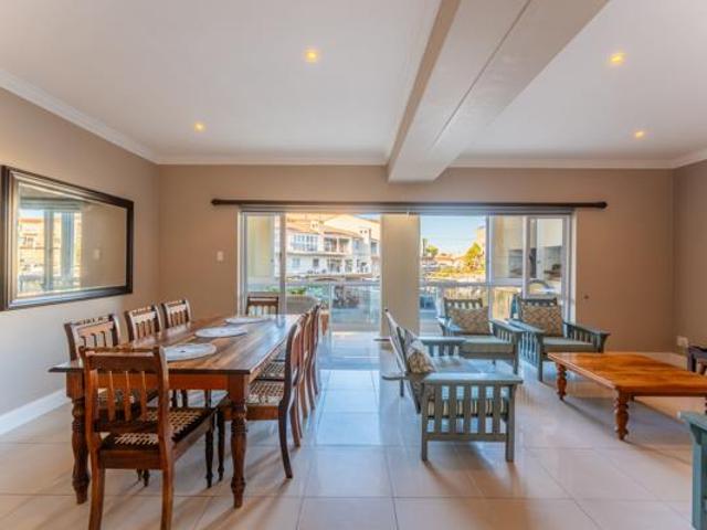 Apartment for sale in Cape St Francis, Eastern Cape