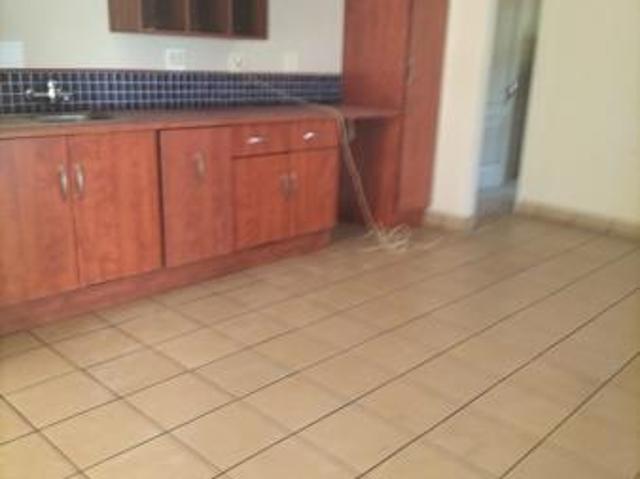 Apartment for rent in North West