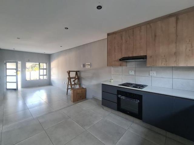 Apartment for rent in North West