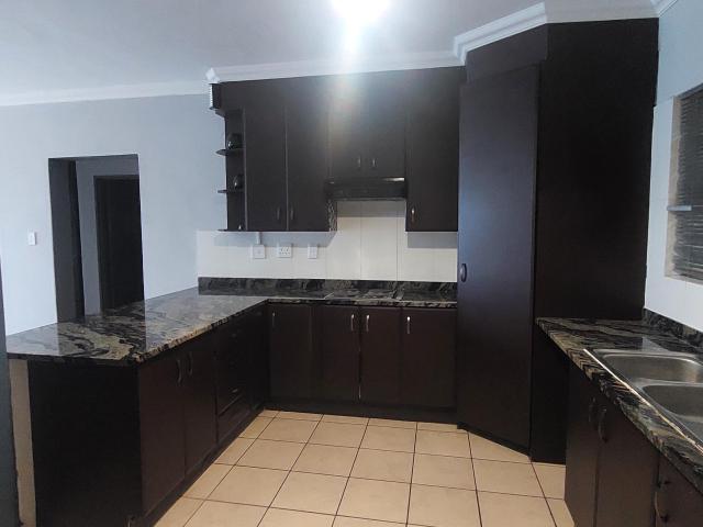 Apartment for rent in Hartbeespoort Dam Nature Reserve, North West