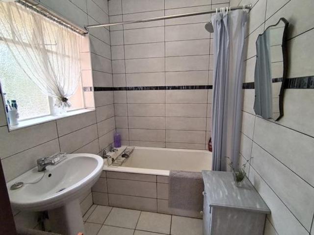 Apartment for sale in Ugu District Municipality, Kwazulu-natal