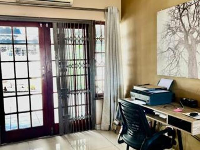 Apartment for sale in Pietermaritzburg, Msunduzi Local Municipality