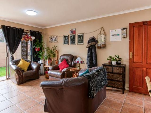 Apartment for sale in Cape Town, Western Cape
