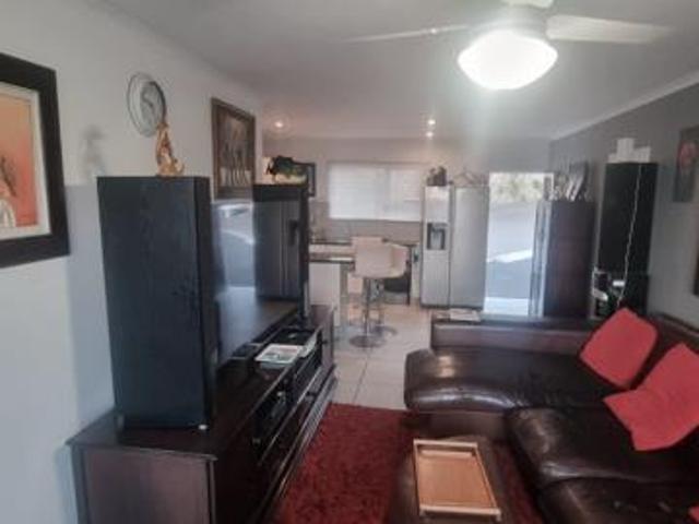 Apartment for sale in Ugu District Municipality, Kwazulu-natal