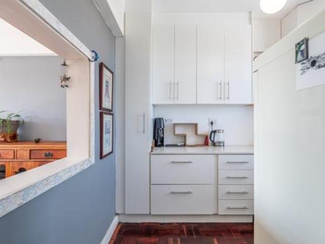 Apartment for sale in Cape Town, Western Cape