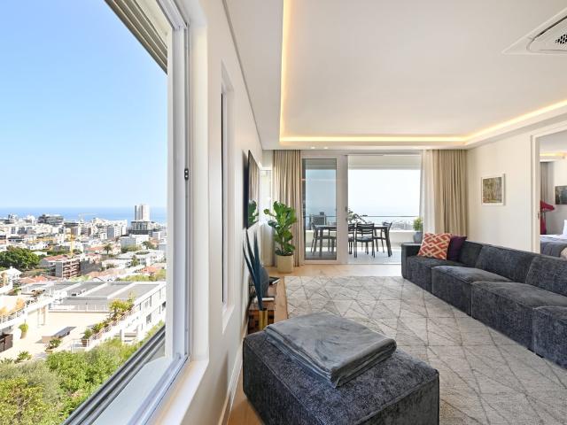 Apartment for sale in Sea Point, Cape Town