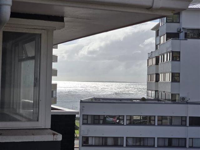 Apartment for rent in Sea Point, Cape Town