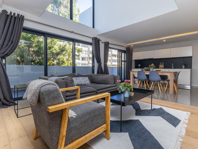 Apartment for rent in Sea Point, Cape Town