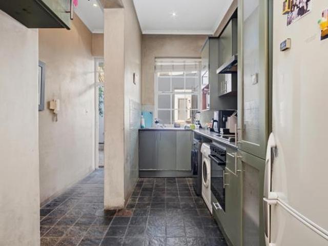 Apartment for sale in Cape Town, Western Cape