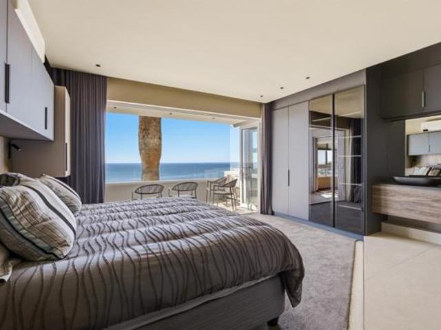 Apartment for sale in Cape Town, Western Cape