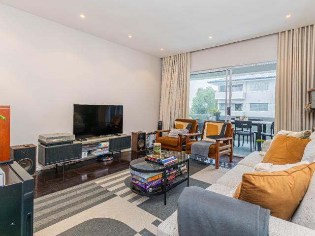 Apartment for rent in Sea Point, Cape Town