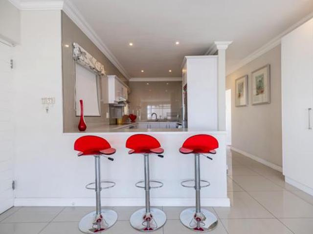 Apartment for sale in Cape Town, Western Cape