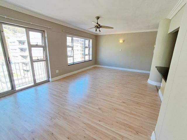 Apartment for rent in Sea Point, Cape Town