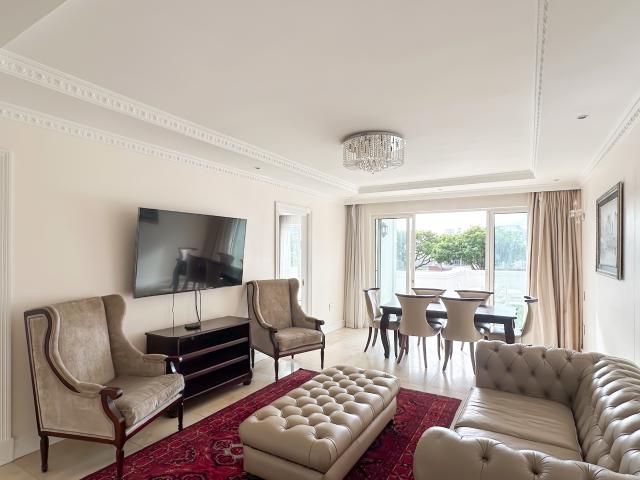 Apartment for rent in Sea Point, Cape Town