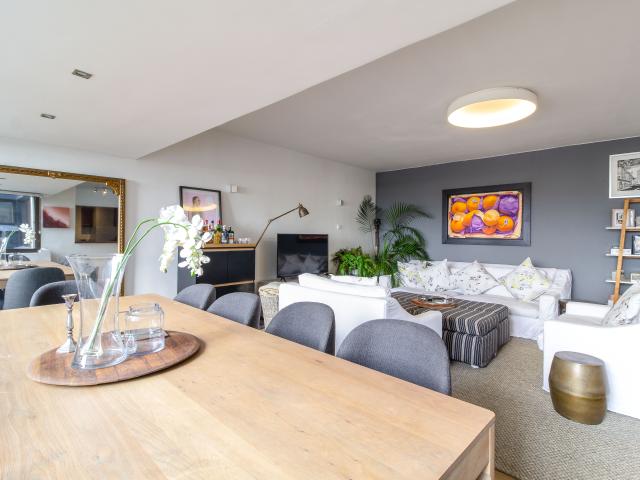 Apartment for rent in Sea Point, Cape Town
